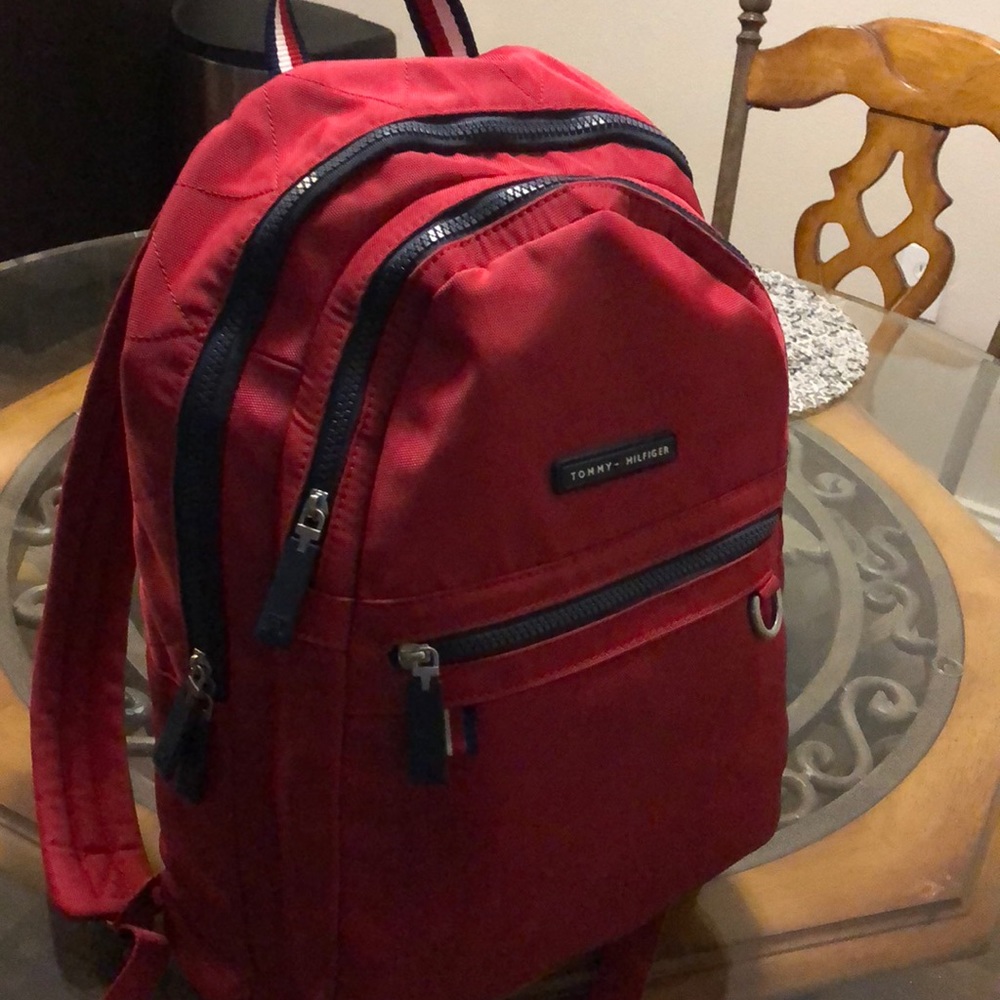 Tommy Hilfiger bag